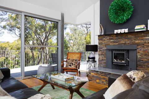 The Bird House - Accommodation VIC 4