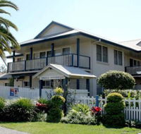 Tokelau 2 Tuncurry Townhouse - Accommodation VIC