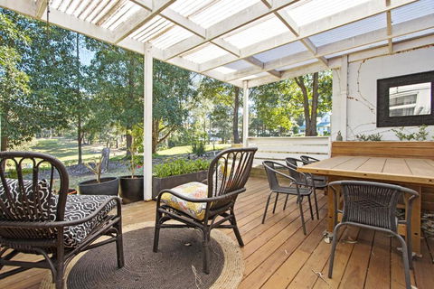 Golfers Getaway Mollymook Augusta Place 14 / 13 15 - Accommodation VIC 7
