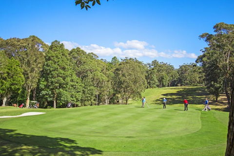 Golfers Getaway Mollymook Augusta Place 14 / 13 15 - Accommodation VIC 5
