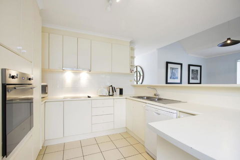 Golfers Getaway Mollymook Augusta Place 14 / 13 15 - Accommodation VIC 4