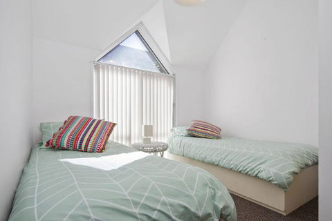 Golfers Getaway Mollymook Augusta Place 14 / 13 15 - Accommodation VIC 2