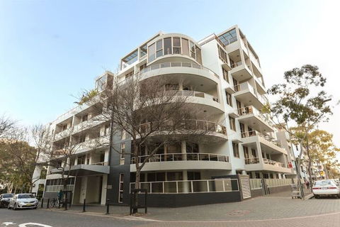 Beautiful Home 2beds Apt @waterloo-close To CBD - Accommodation VIC 1