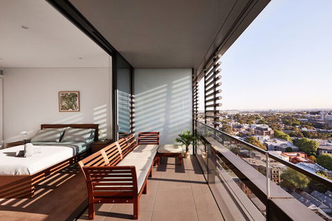 Apartment CBD - Central Park - Accommodation VIC 3