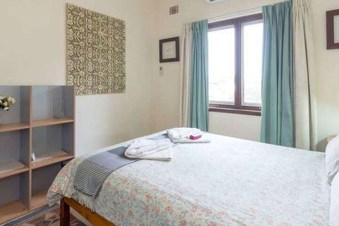 B6 Cafes & Restaurants Close To UWA - Accommodation VIC 6