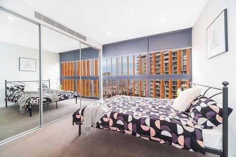 Magdalene Wolli Crk 7.02 - Accommodation VIC 7