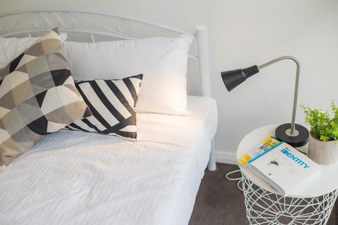 Magdalene Wolli Crk 7.02 - Accommodation VIC 2