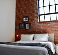 Stylish Warehouse Conversion in Heart of Fitzroy - Accommodation VIC