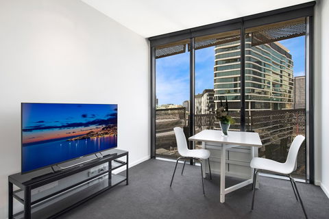 FARINA, 1BDR Docklands Apartment - Accommodation VIC 6