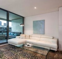 Luxury Studio With Parking in Woolloomooloo WMLOO - Accommodation VIC