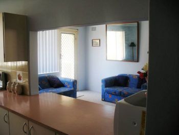 Pacific Court 8 - Accommodation VIC 3