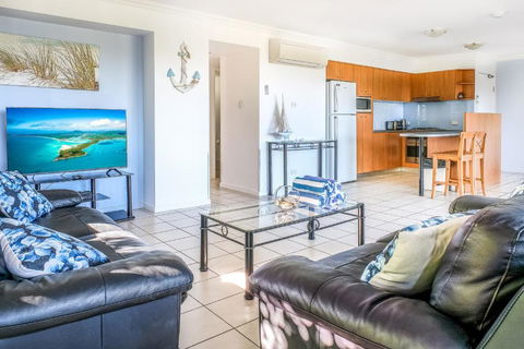 Oasis 25 Hamilton Island - Accommodation VIC 6