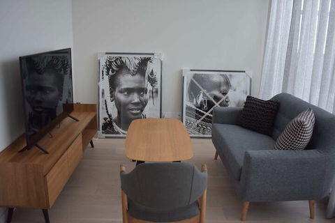 Modern 1 Bedroom Apartment South Yarra - Accommodation VIC 6