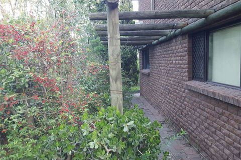 Gowrie Agapanthous - Accommodation VIC 5