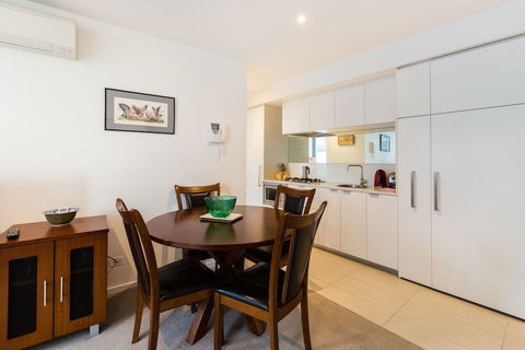 TIARA, 1BDR Southbank Apartment - Accommodation VIC 0