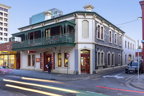 Tequila Sunrise Hostel Adelaide - Accommodation VIC 1