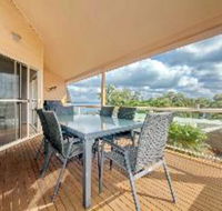 3 Bedroom Villa Moy at Nelson Bay 2 / 30 Thurlow Avenue FREE WIFI - Accommodation VIC