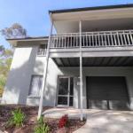 Blackbutt Family Loft Townhouse - Accommodation VIC 0