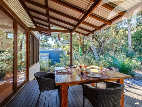 Buccoo - Accommodation VIC 5