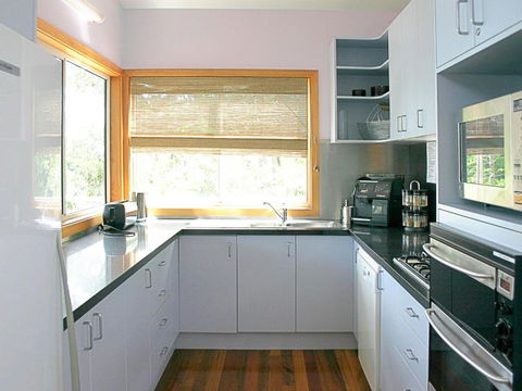 Vainui - Accommodation VIC 5