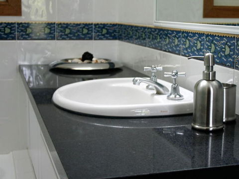 Vainui - Accommodation VIC 6