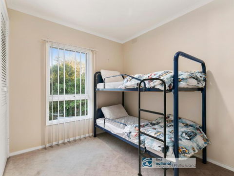 8 Broadwater Court Cowes - Accommodation VIC 6