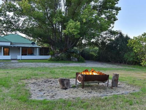Tabitha Hill Cottage - Accommodation VIC 0