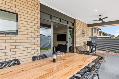 La Sienna - Accommodation VIC 5