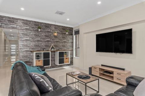 La Sienna - Accommodation VIC 3
