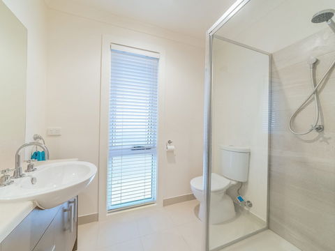 Genesta 5B House In Cowes - Accommodation VIC 5