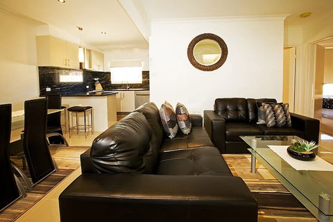 Beach House Units - 3 - Accommodation VIC 3