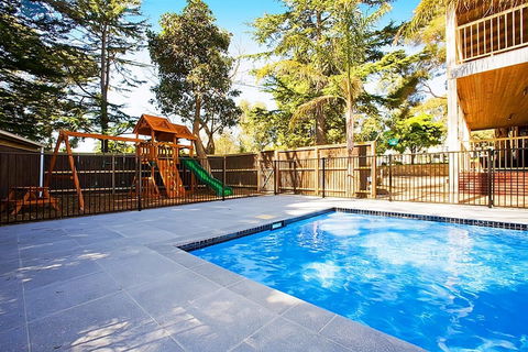 Beach House Units - 3 - Accommodation VIC 2
