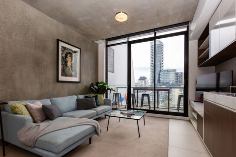 Sky 1 BDR South Yarra Apartment - Accommodation VIC 2