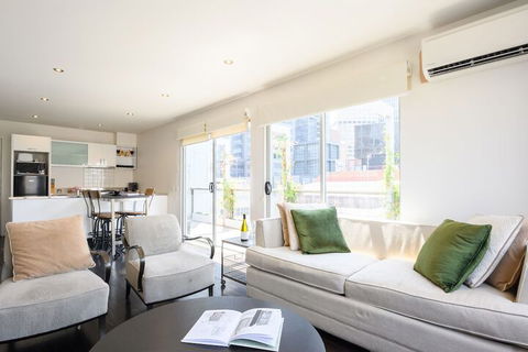 OLIVER Laneway Art Fed Square & Top Restaurants - Accommodation VIC 0