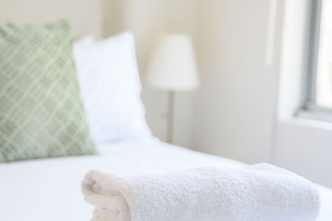 OLIVER Laneway Art Fed Square & Top Restaurants - Accommodation VIC 3