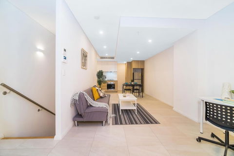 Magdalene Wolli Crk 5.05 - Accommodation VIC 4