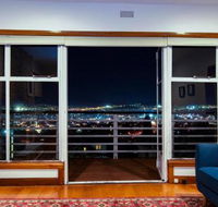 Lofty Views City Stunner - Accommodation VIC