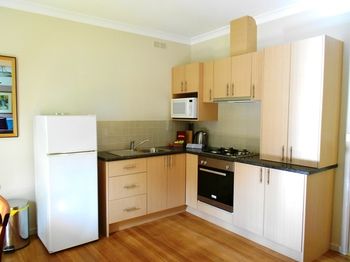 Acacia House Retreat Daylesford - Accommodation VIC 6