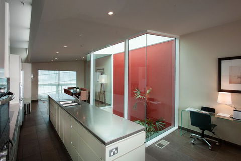 Sullivans Cove Apartments - Accommodation VIC 4