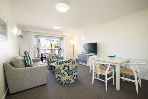 Oaks Sunshine Coast Oasis Resort - Accommodation VIC 7