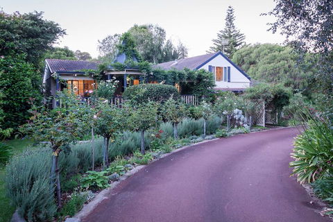 Rosewood Guesthouse - Accommodation VIC 1
