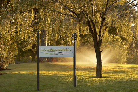 Wine Country Villas - Accommodation VIC 4