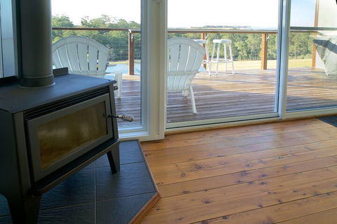 Wine Country Villas - Accommodation VIC 3