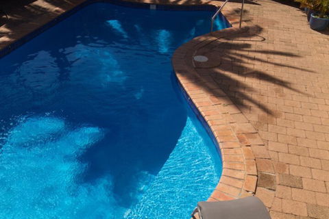Tuncurry Motor Lodge - Accommodation VIC 3