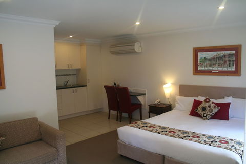 Millthorpe Boutique Motel - Accommodation VIC 3