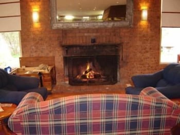Merrijig Motor Inn Resort - Accommodation VIC 0