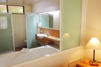 Heritage Trail Lodge Margaret River - Accommodation VIC 6