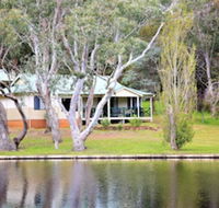 Bushy Lake Chalets