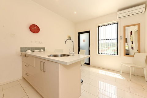 Hobart Lodge - Accommodation VIC 6