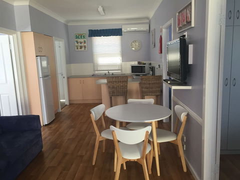 Forster Holiday Village - Accommodation VIC 4